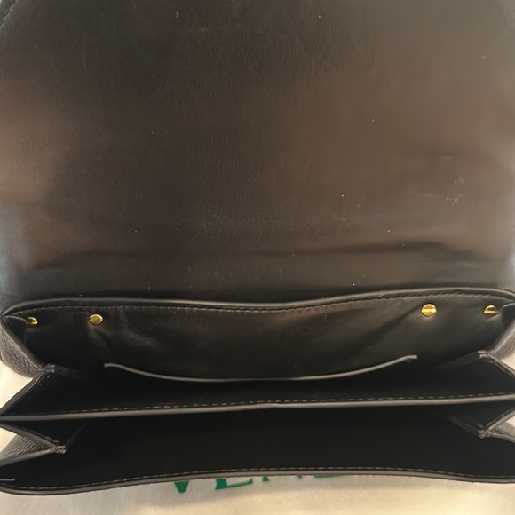 Bottega Veneta Mount Envelope Bag, in Black, Worn Twice - Picture 4 of 4